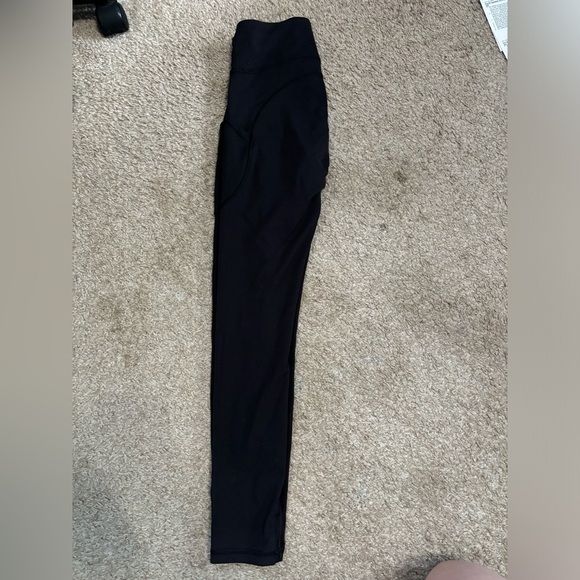 Lululemon invigorate HR tight black - Picture 7 of 8